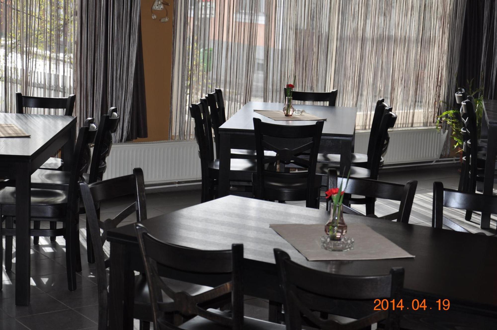 Lazar Pension & Restaurant Георгени Экстерьер фото